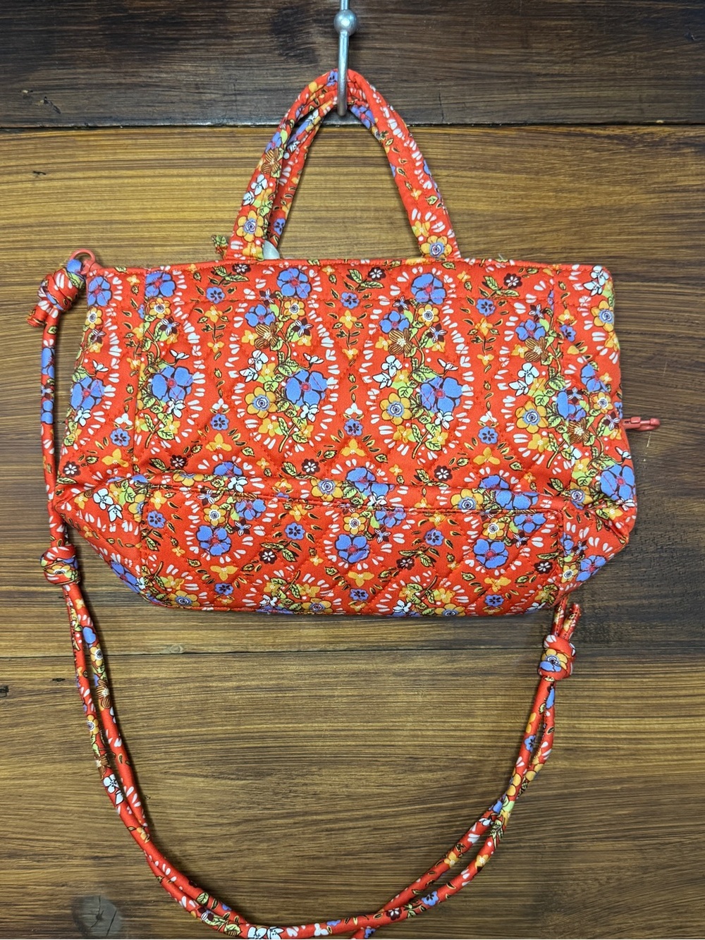 NWT Vera Bradley Mini Hathaway Tote in Garden Paisley - Picture 3 of 6